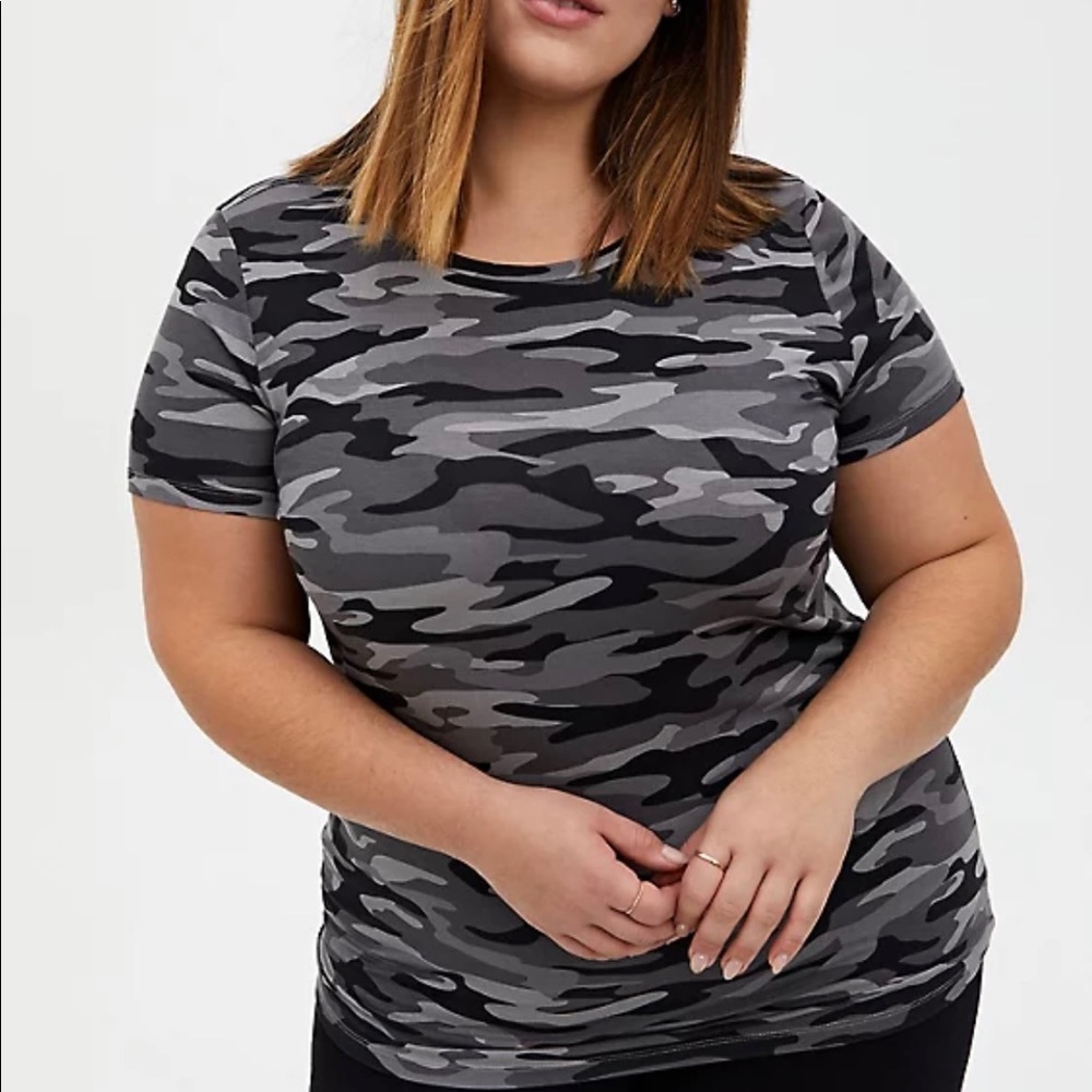 Torrid Size 1 Tee